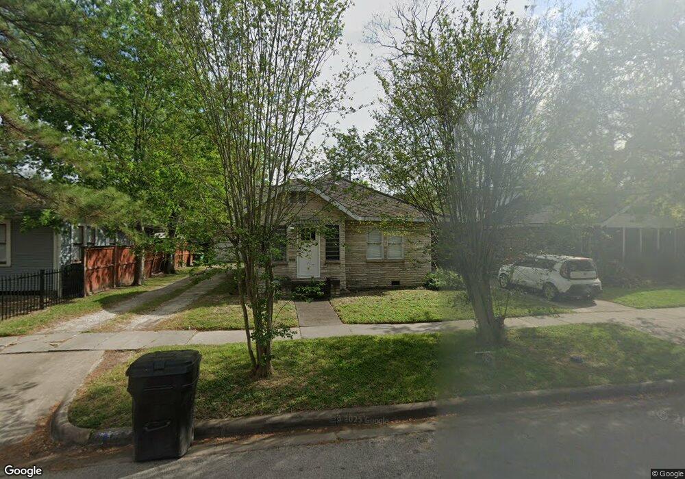 742 E 17th St, Houston, TX 77008 - photo 1