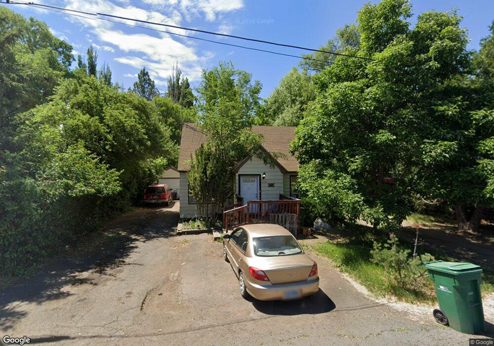 3964 Clinton Ave, Klamath Falls, OR 97603 - photo 1