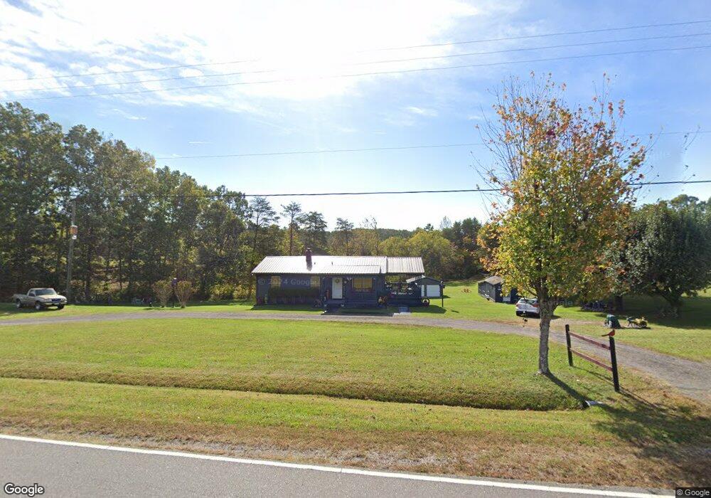 5134 Chatham Rd, Martinsville, VA 24112 - photo 1