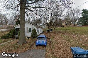 11519 Hackett St, Sugar Creek, MO 64054