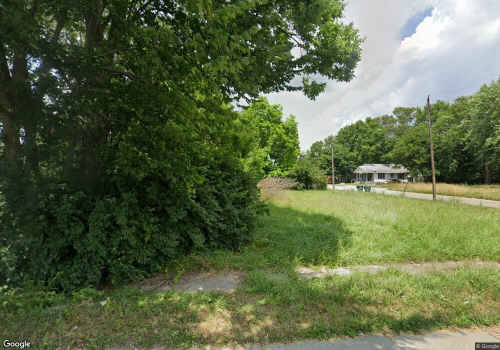 1720 E Willard St, Muncie, IN 47302 - photo 1