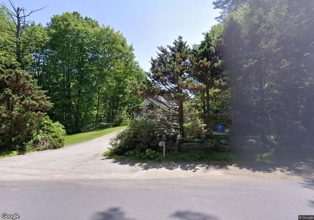 133 N Shore Rd, Derry, NH 03038 - photo 1