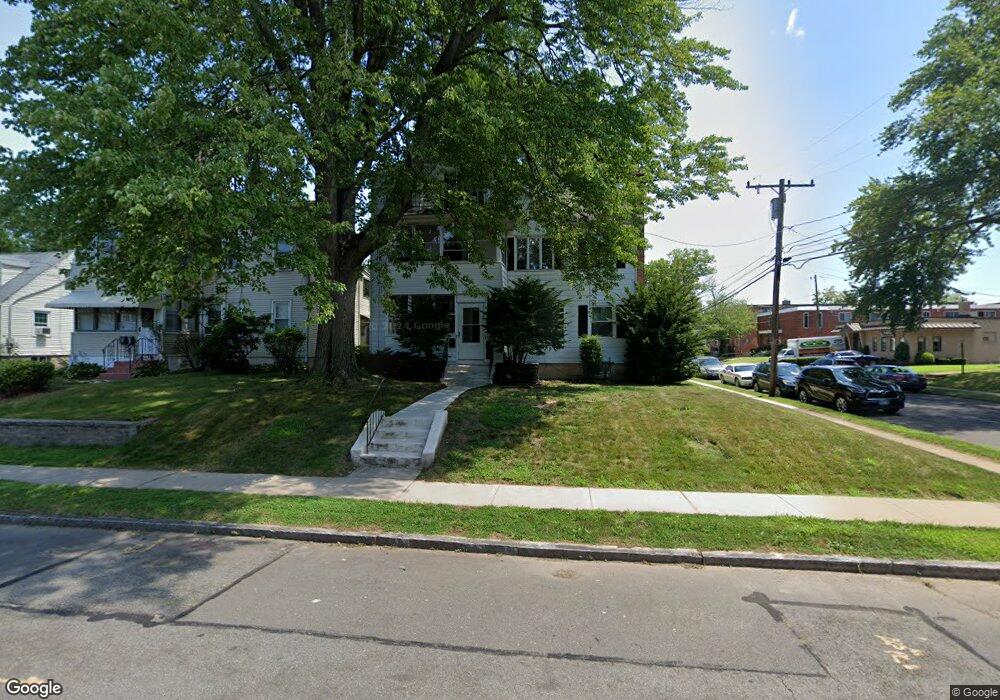 124 Cambridge St, West Hartford, CT 06110 - photo 1