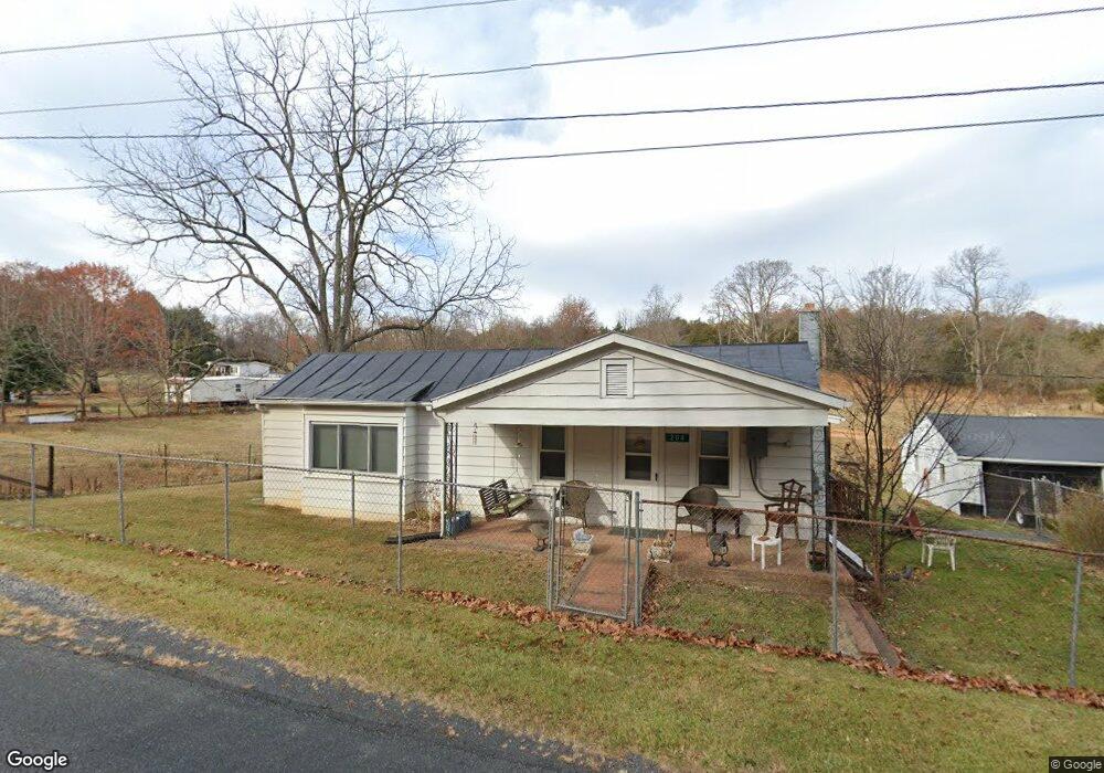 204 Berry Farm Rd, Staunton, VA 24401 - photo 1