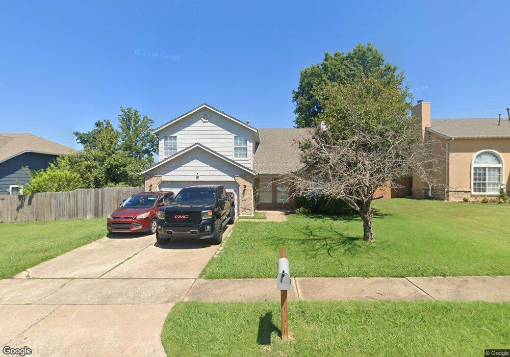 1606 W Orlando St, Broken Arrow, OK 74011 - photo 1