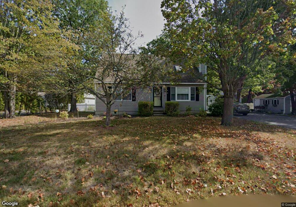 443 Johnny Appleseed Ln, Leominster, MA 01453 - photo 1