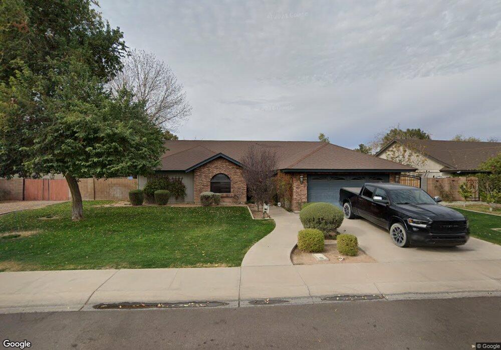 1212 N Kenneth Place, Chandler, AZ 85226 - photo 1