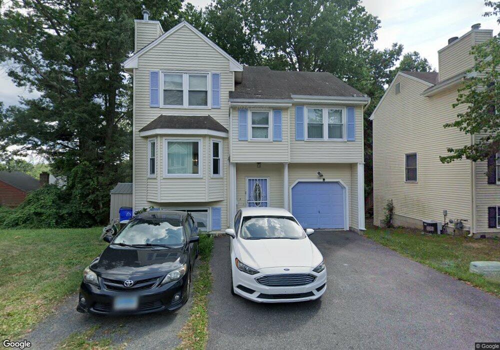 4 Cinnamon Cir, West Hartford, CT 06110 - photo 1