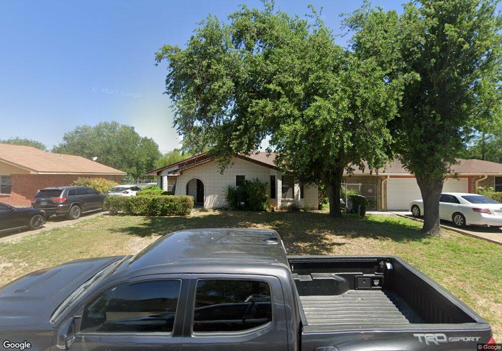 915 E Alan St, Pharr, TX 78577 - photo 1