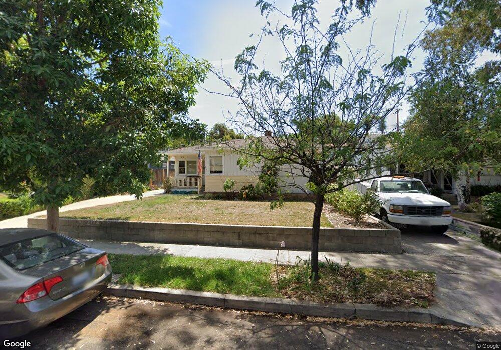 21214 Martinez St, Woodland Hills, CA 91364 - photo 1