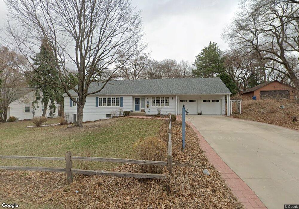 14220 Lennell Dr, Minnetonka, MN 55345 - photo 1