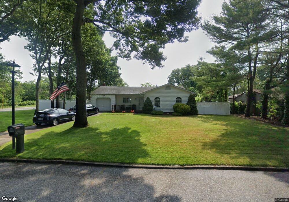 39 Broadway, Holtsville, NY 11742 - photo 1