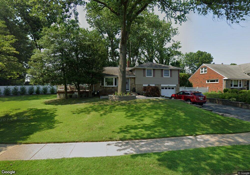 1321 Kendall Rd, Swarthmore, PA 19081 - photo 1