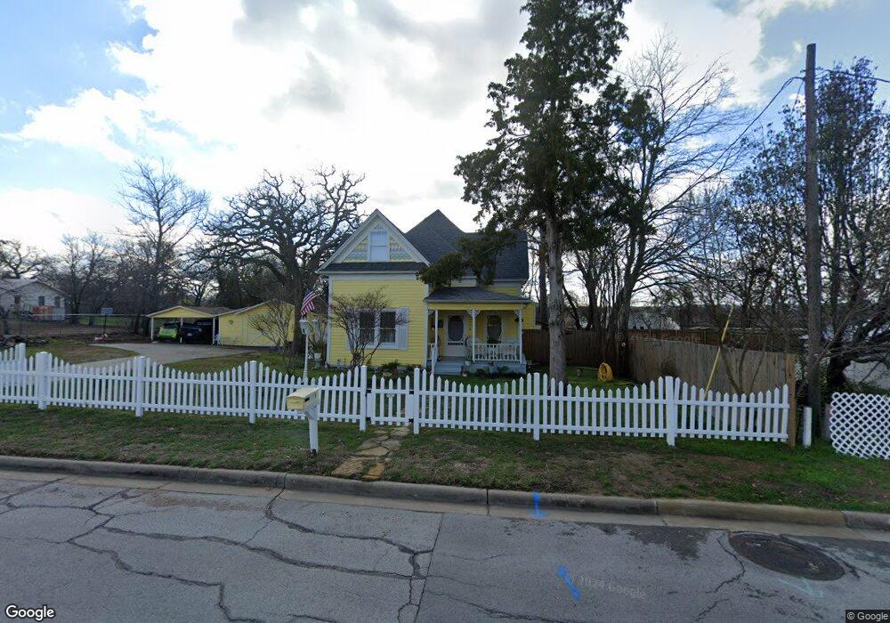 110 E 5th St, Weatherford, TX 76086 - photo 1