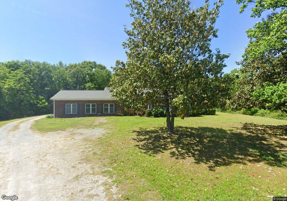 682 Double k Rd, Clover, SC 29710 - photo 1