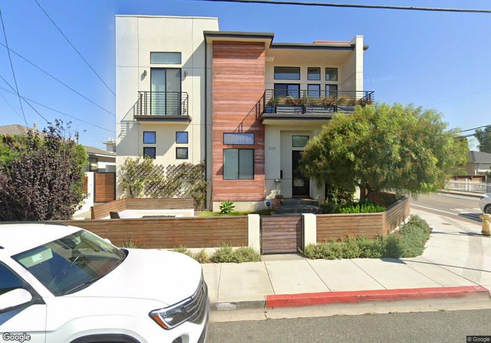 2123 Carnegie Ln unit C, Redondo Beach, CA 90278 - photo 1