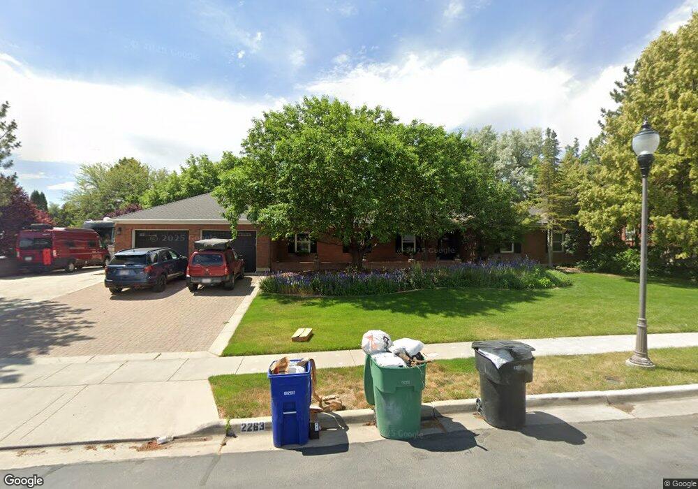 2263 Williamsburg Cir, West Jordan, UT 84088 - photo 1