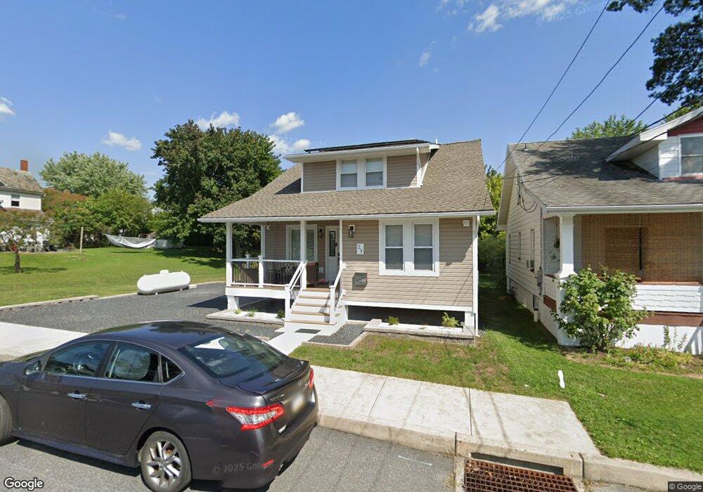 23 S Lehigh Ave, Wind Gap, PA 18091 - photo 1