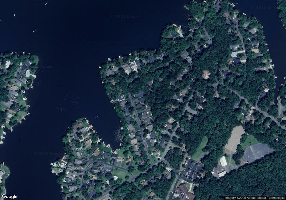 221 Madison Cir, Locust Grove, VA 22508 - photo 1