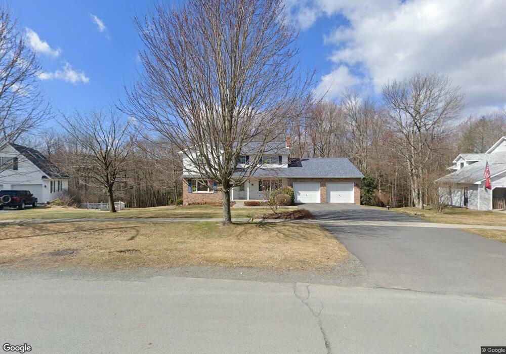 203 Autumn Dr, Moscow, PA 18444 - photo 1