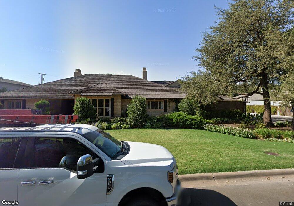 1608 Stanolind Ave, Midland, TX 79705 - photo 1