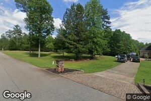 365 Deer Creek Dr, Forsyth, GA 31029