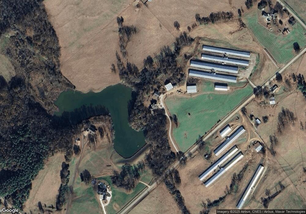 376 Baty Rd, Martin, GA 30557 - photo 1