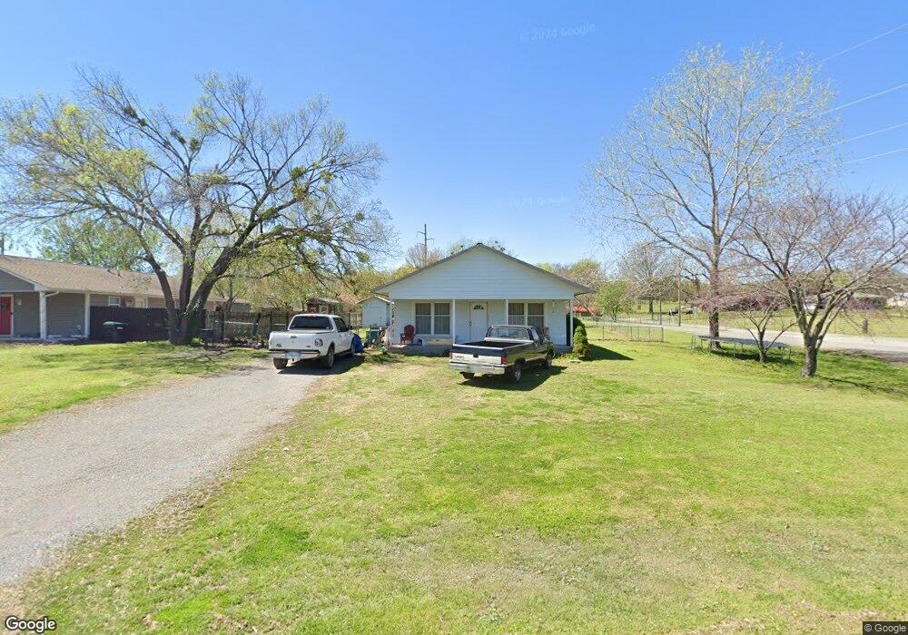 418 S West Ave, Tahlequah, OK 74464 - photo 1