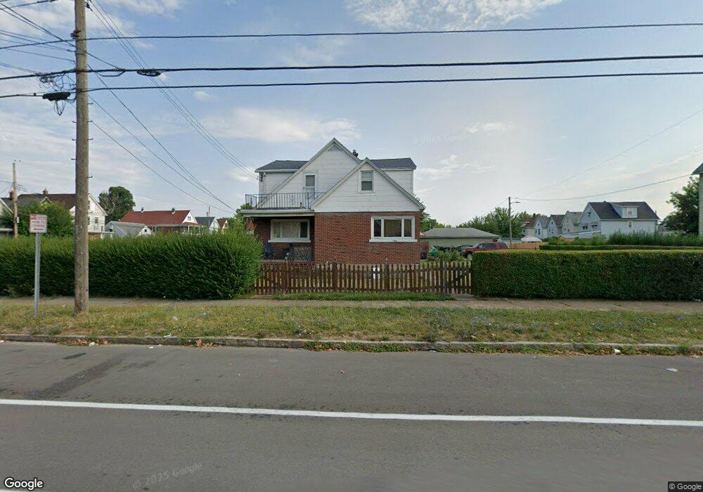 2004 Walnut Ave, Niagara Falls, NY 14301 - photo 1