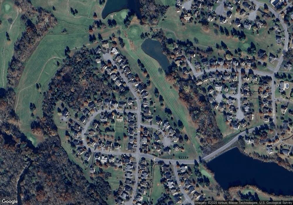 206 Hook Dr, Martinsburg, WV 25405 - photo 1