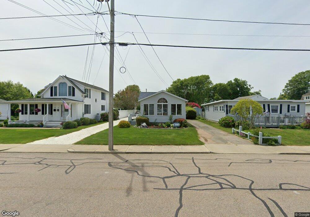 32 Crandall Ave unit Back House, Westerly, RI 02891 - photo 1