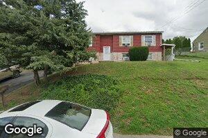1019 Penn St, Harrisburg, PA 17113