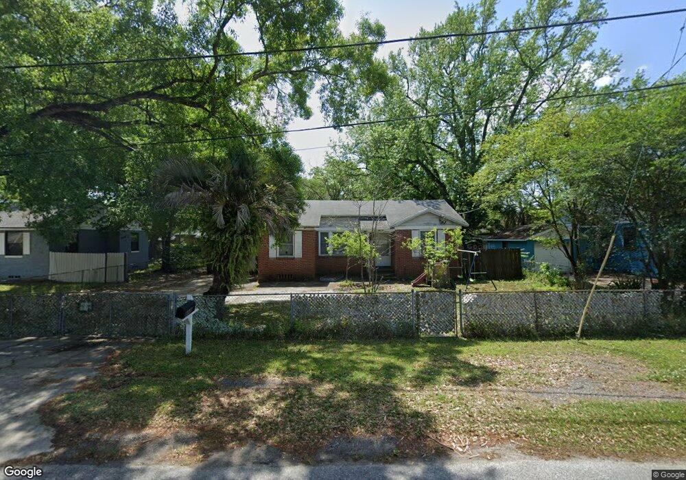 5048 Astral St, Jacksonville, FL 32205 - photo 1