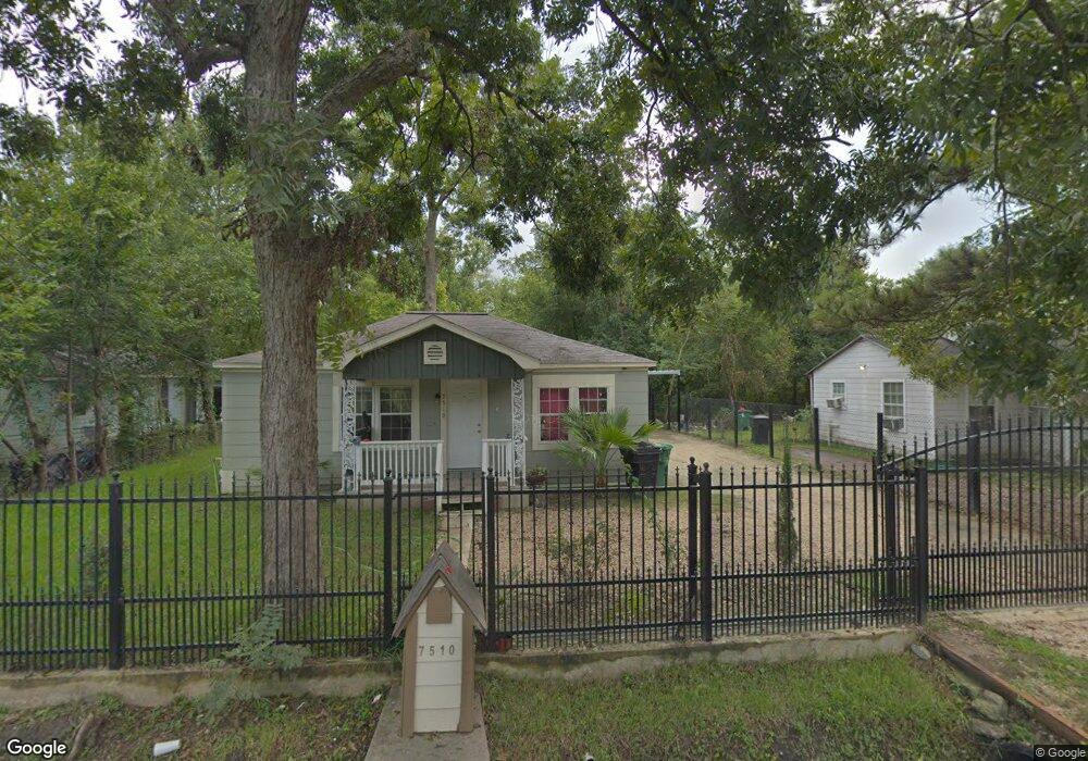 7510 Glass St, Houston, TX 77016 - photo 1