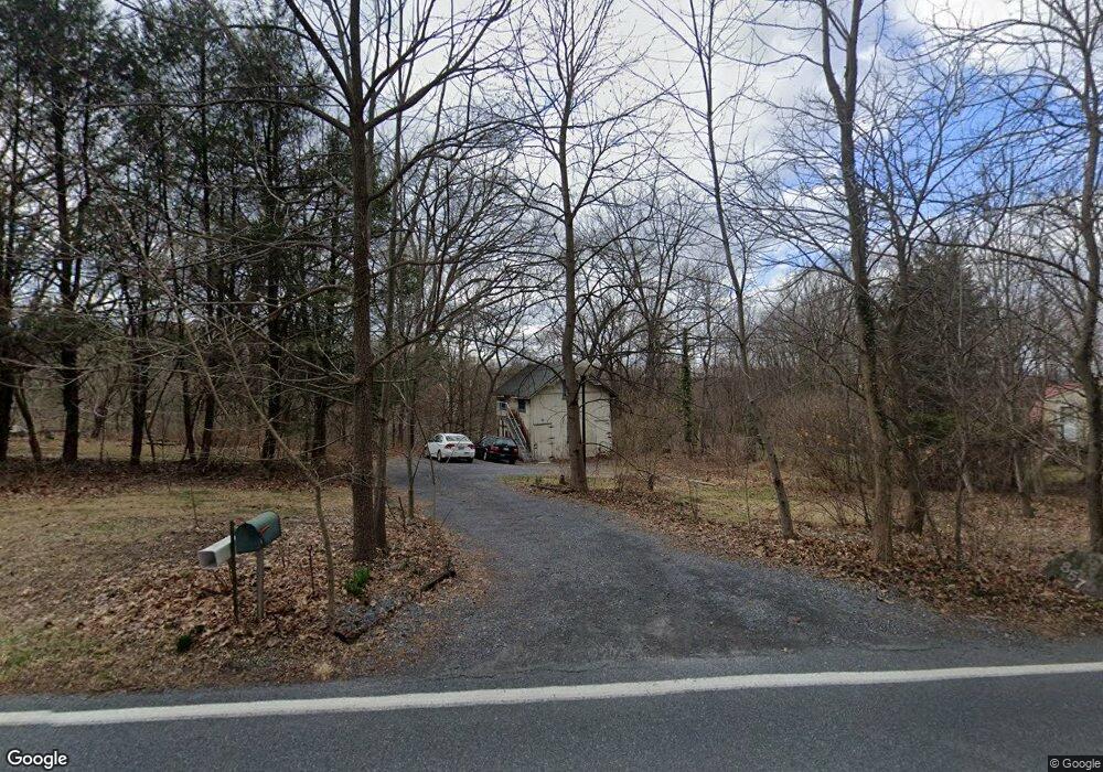 857 Mountain View Rd, Reading, PA 19607 - photo 1