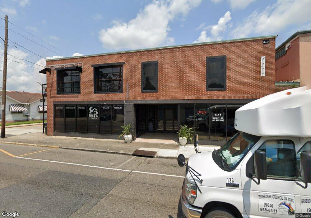 605 Barrow St, Houma, LA 70360 - photo 1