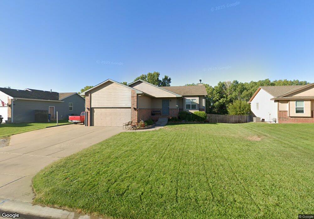 844 S Longbranch Cir, Maize, KS 67101 - photo 1