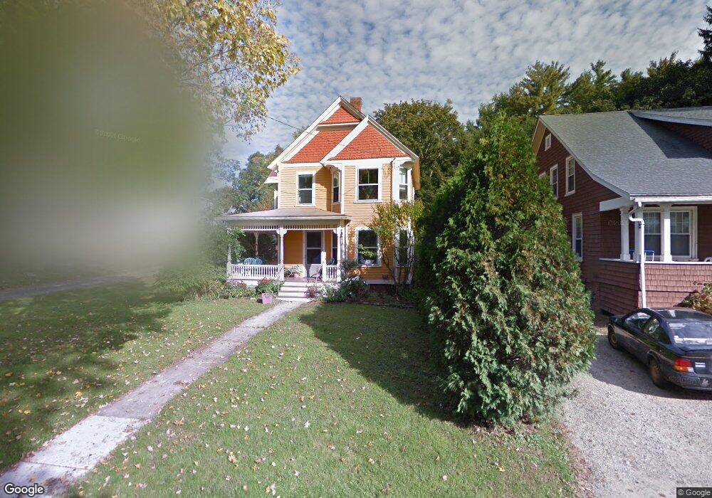 70 Taylor St, Amherst, MA 01002 - photo 1