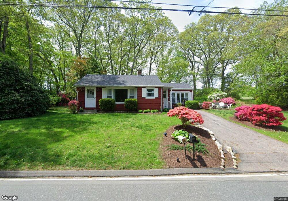 921 Noank Ledyard Rd, Mystic, CT 06355 - photo 1