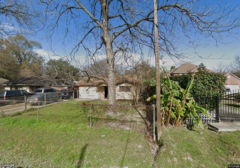 1731 Margaret St, Houston, TX 77093 - photo 1