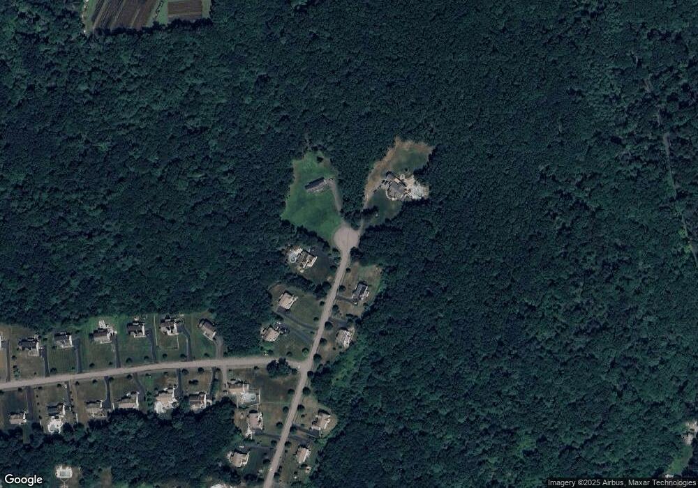 48 Howarth Dr, Upton, MA 01568 - photo 1