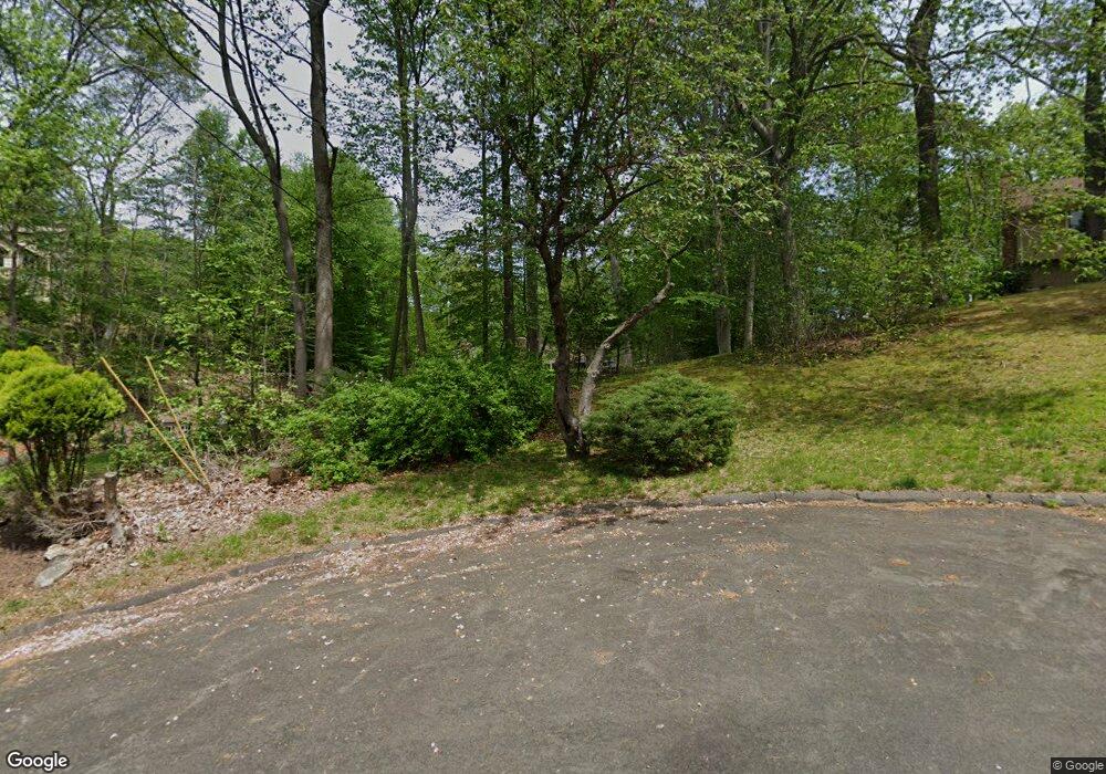 72 Lady Slipper Dr, Shelton, CT 06484 - photo 1