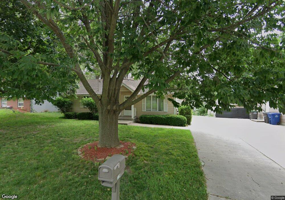 604 Philip St, Des Moines, IA 50315 - photo 1