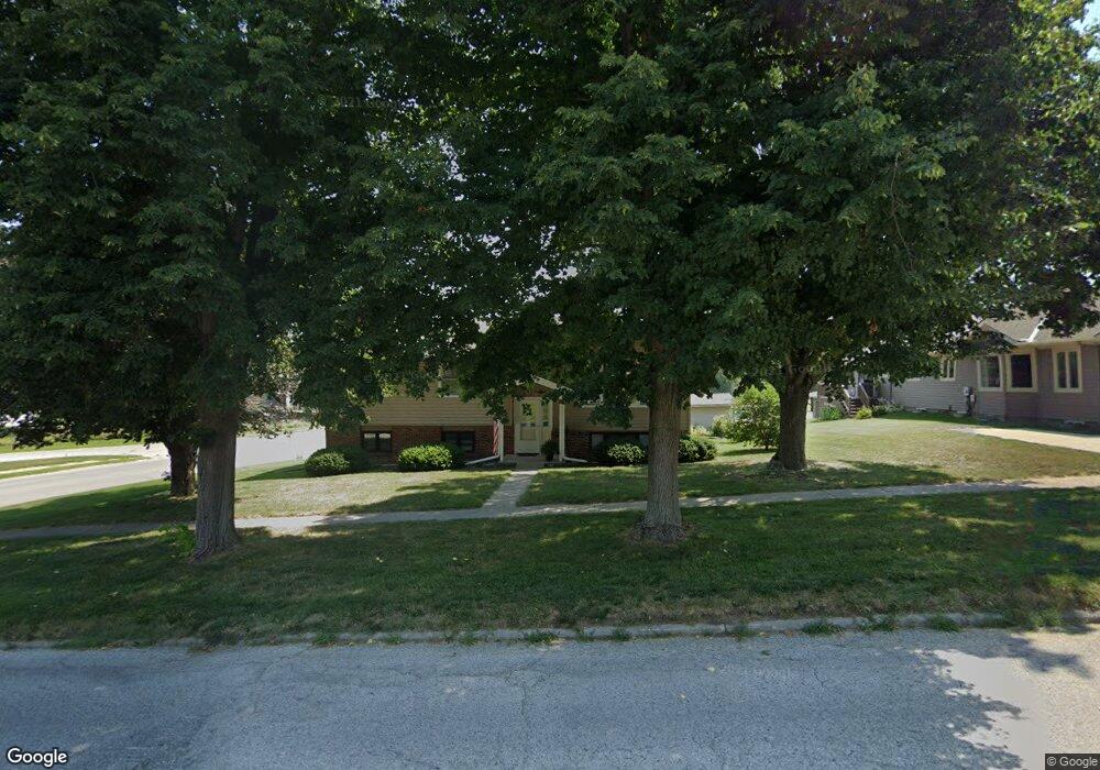 1001 S Elm St, Shenandoah, IA 51601 - photo 1