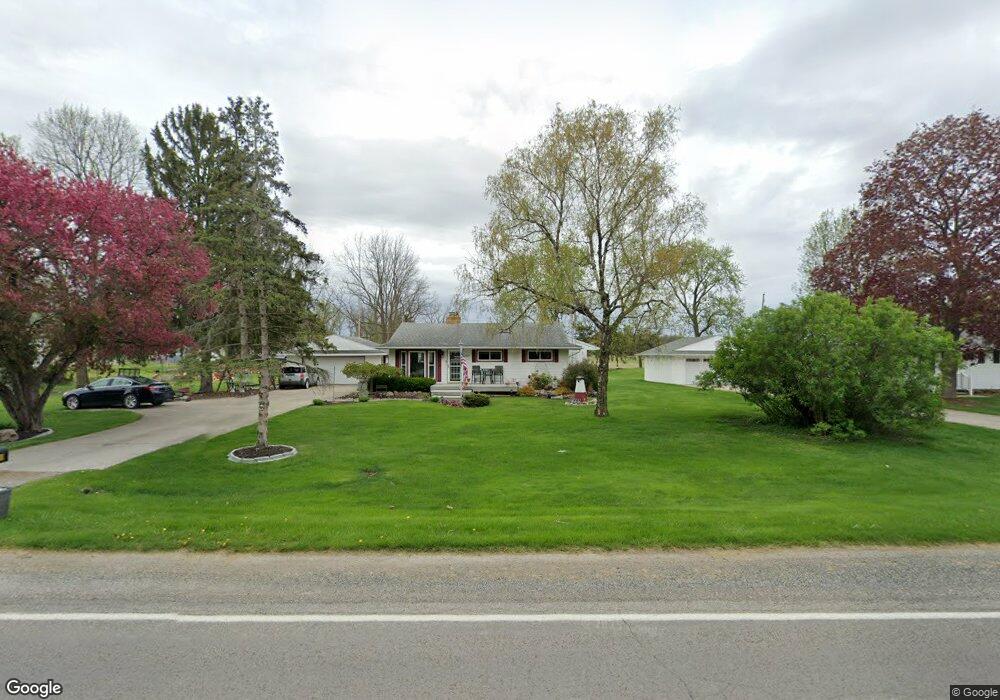 10169 Beecher Rd, Flushing, MI 48433 - photo 1