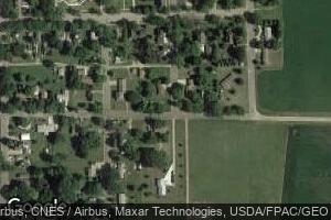 260 6th St, Franklin, MN 55333
