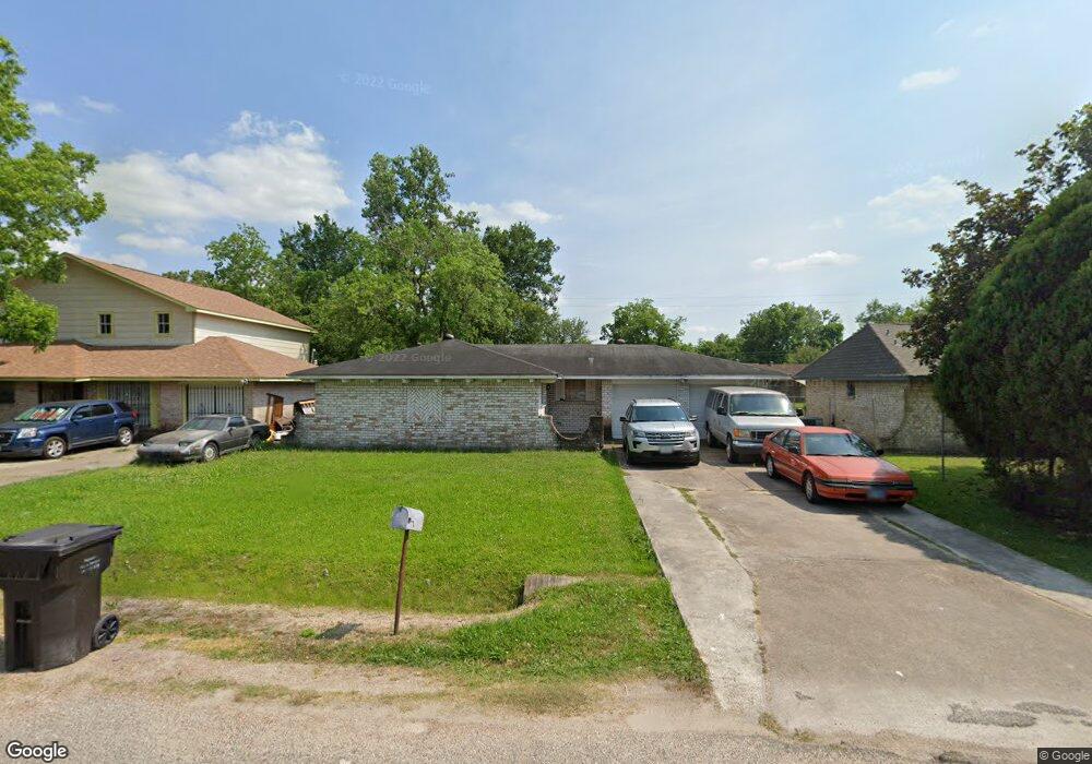 4302 Hartwick Rd, Houston, TX 77093 - photo 1