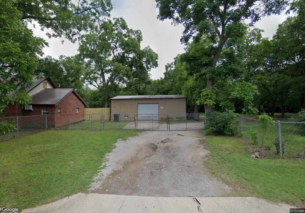 824 Martin Luther King Dr, Ardmore, OK 73401 - photo 1