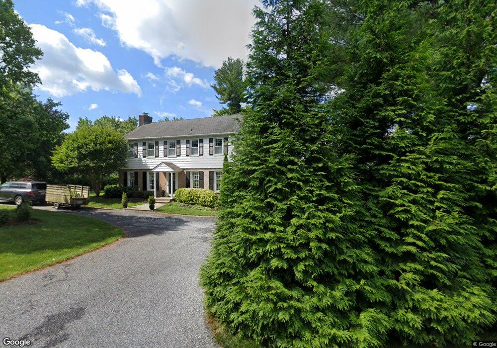 6902 Charles Ridge Rd, Towson, MD 21204 - photo 1