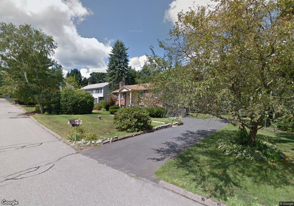 8 Pinecone Ln, Southborough, MA 01772 - photo 1